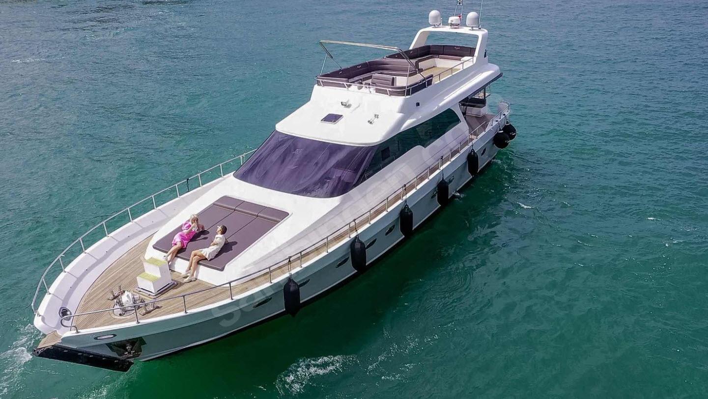 Yacht Gallery