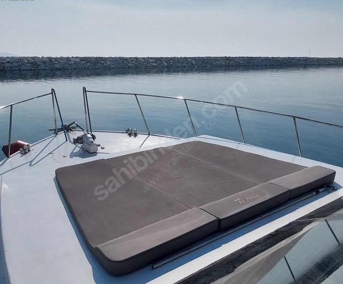 Yacht Gallery