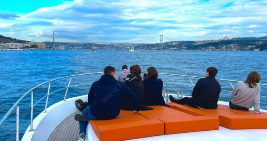 Yacht Gallery