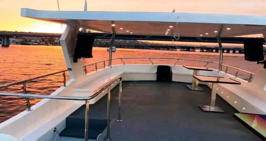 Yacht Gallery