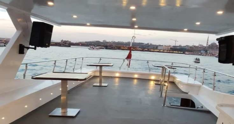 Yacht Gallery