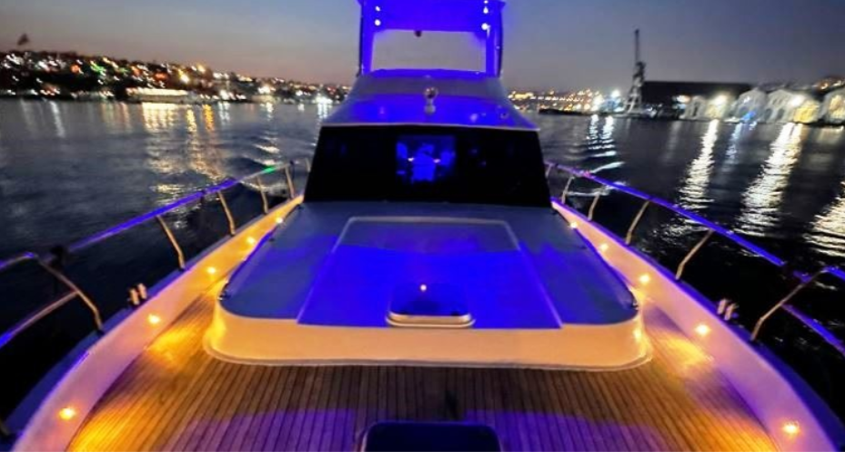Yacht Gallery