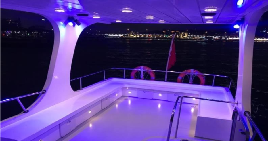 Yacht Gallery