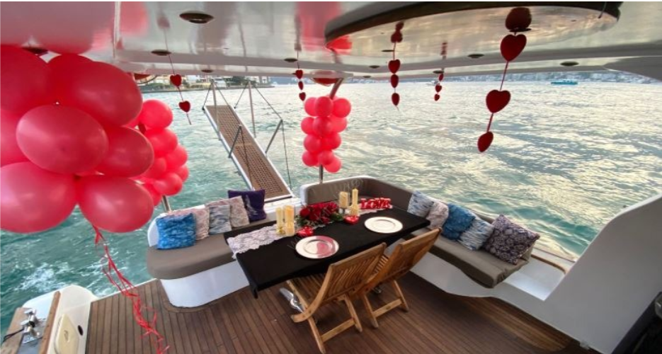 Yacht Gallery