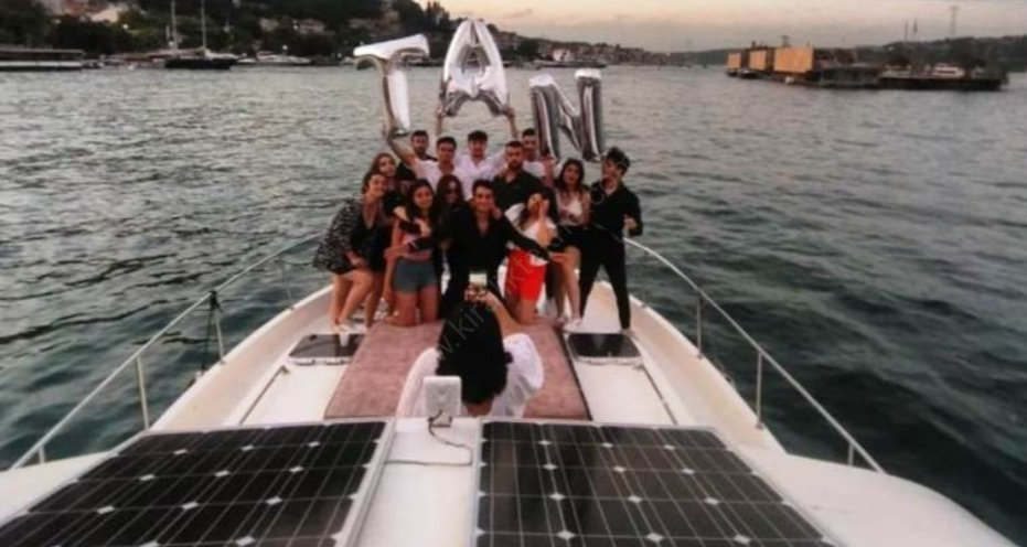 Yacht Gallery