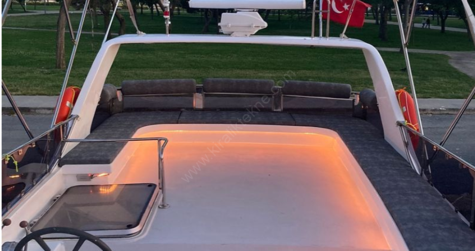 Yacht Gallery