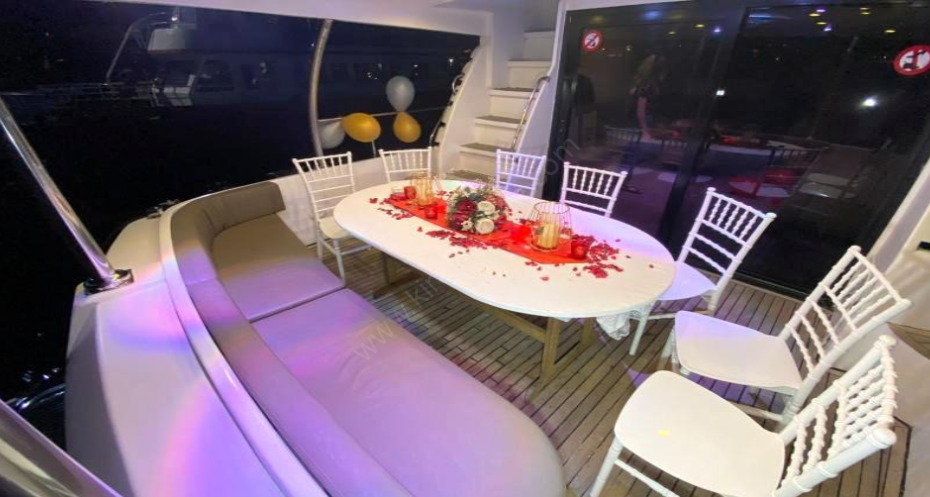 Yacht Gallery