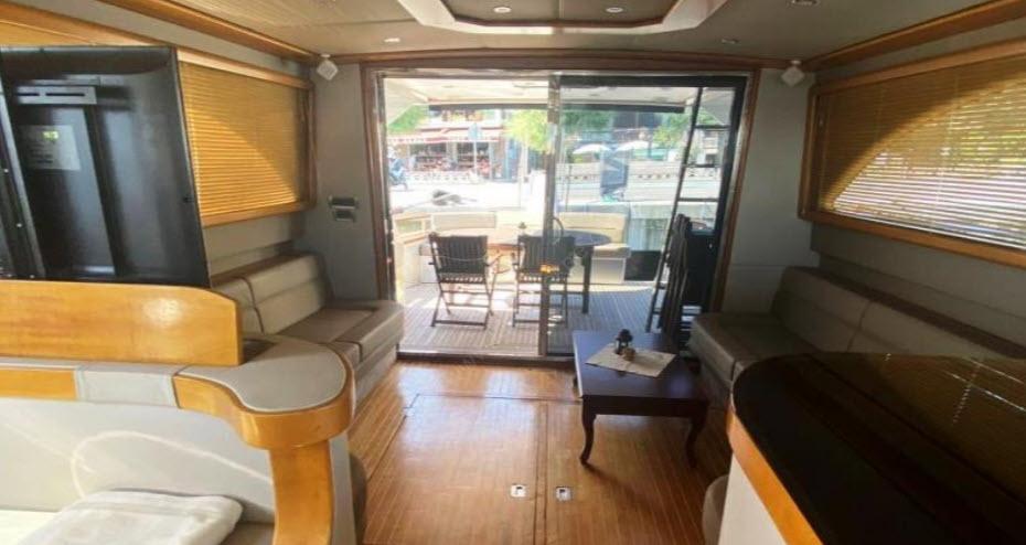 Yacht Gallery