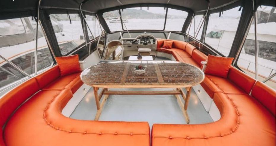 Yacht Gallery