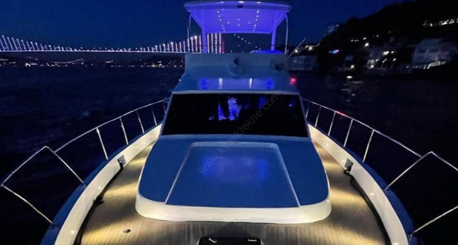 Yacht Gallery