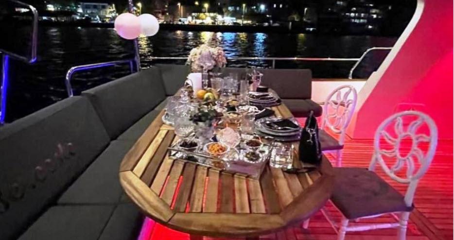 Yacht Gallery