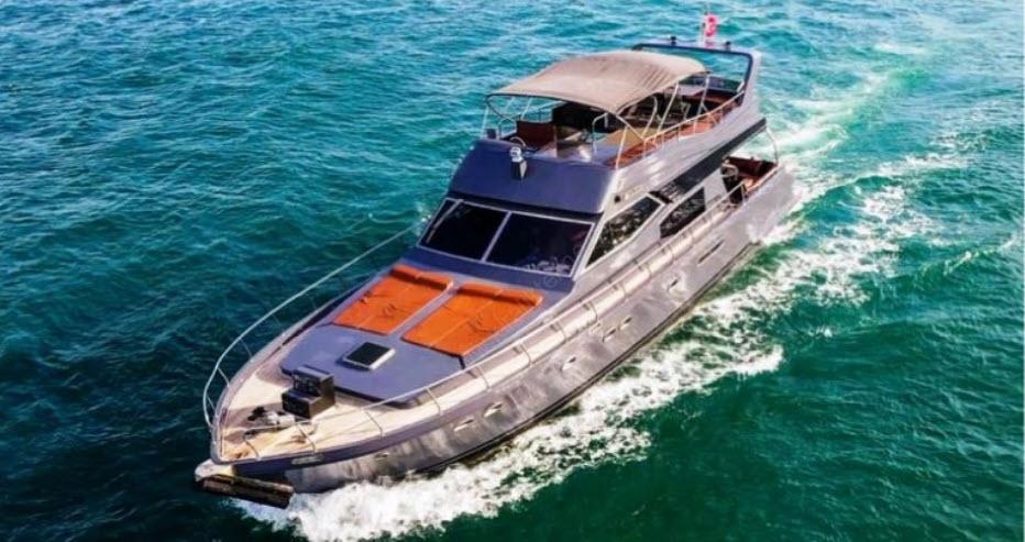 Yacht Gallery