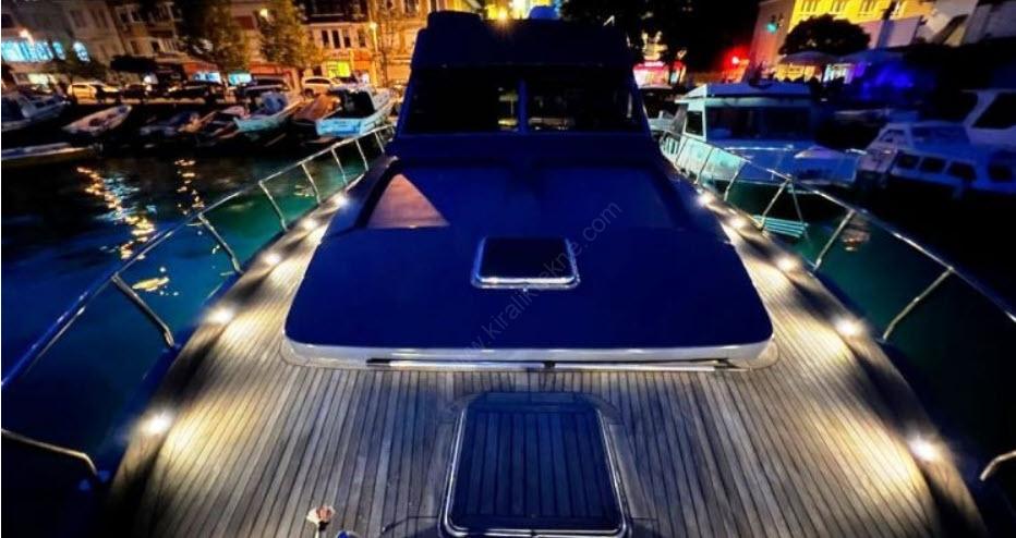 Yacht Gallery