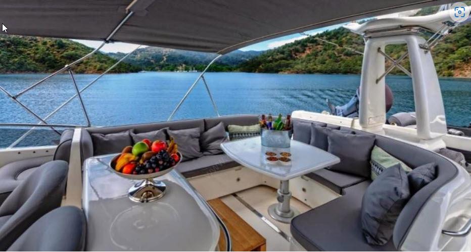 Yacht Gallery