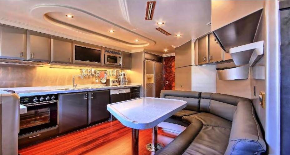 Yacht Gallery