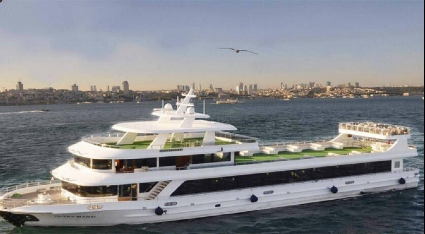 Yacht Gallery