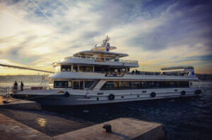 Yacht Thumbnail