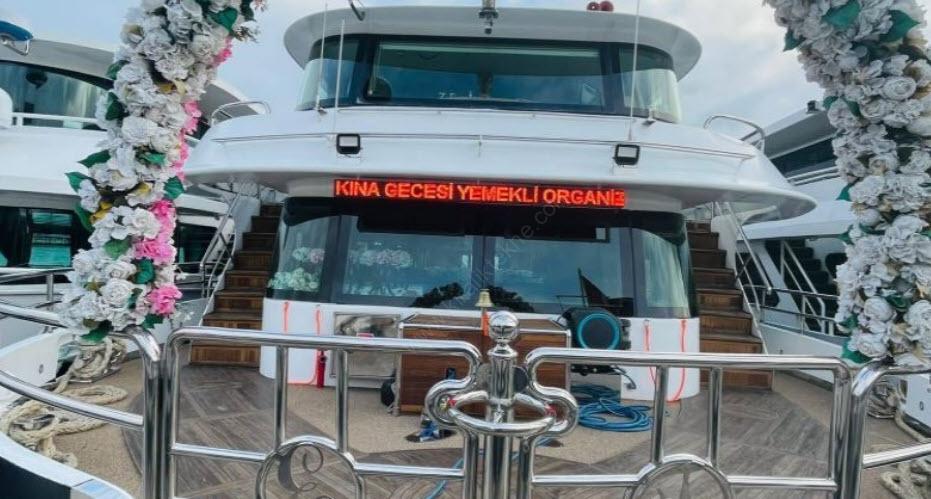 Yacht Gallery
