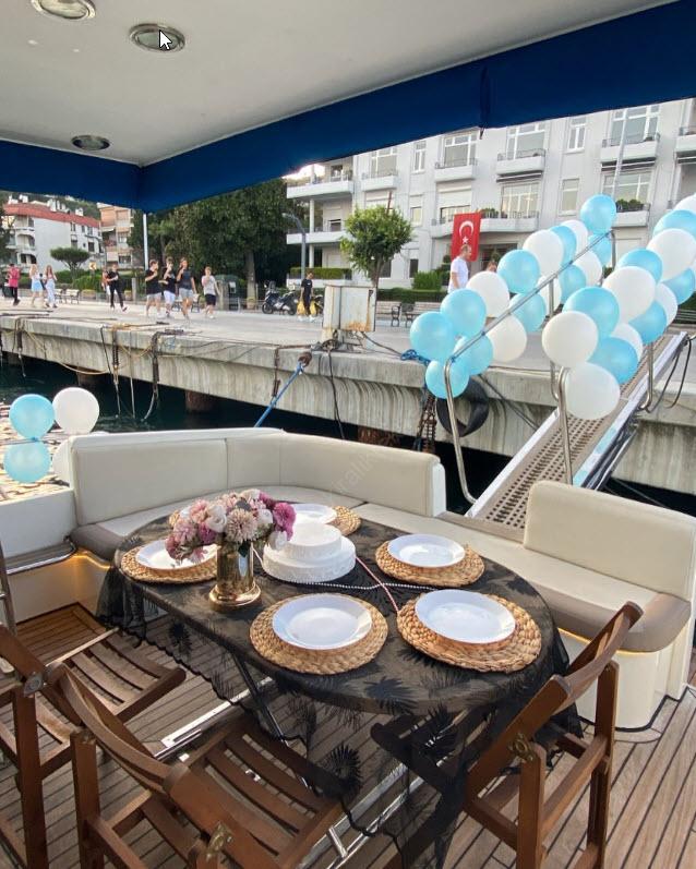 Yacht Gallery