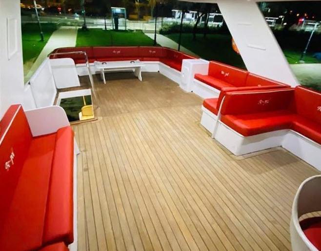 Yacht Gallery