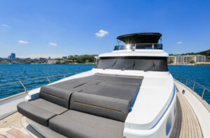 Yacht Thumbnail