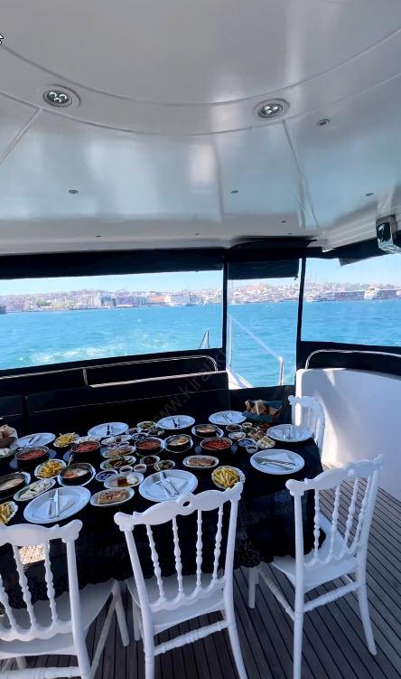 Yacht Gallery