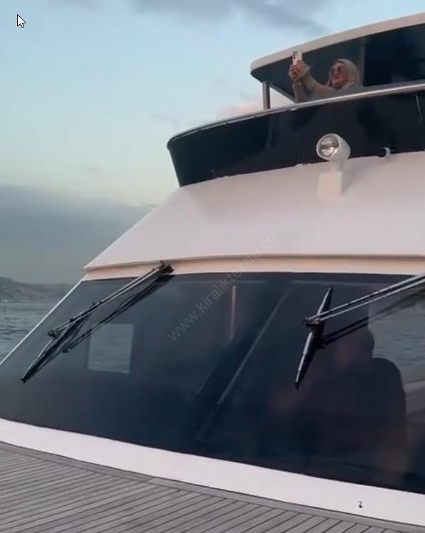 Yacht Gallery