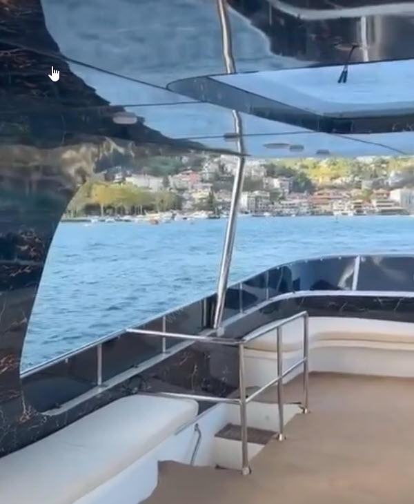 Yacht Gallery
