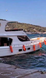 Yacht Thumbnail