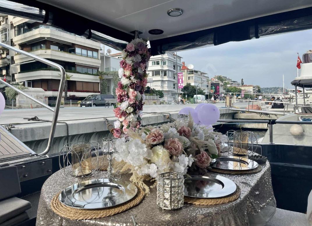 Yacht Gallery