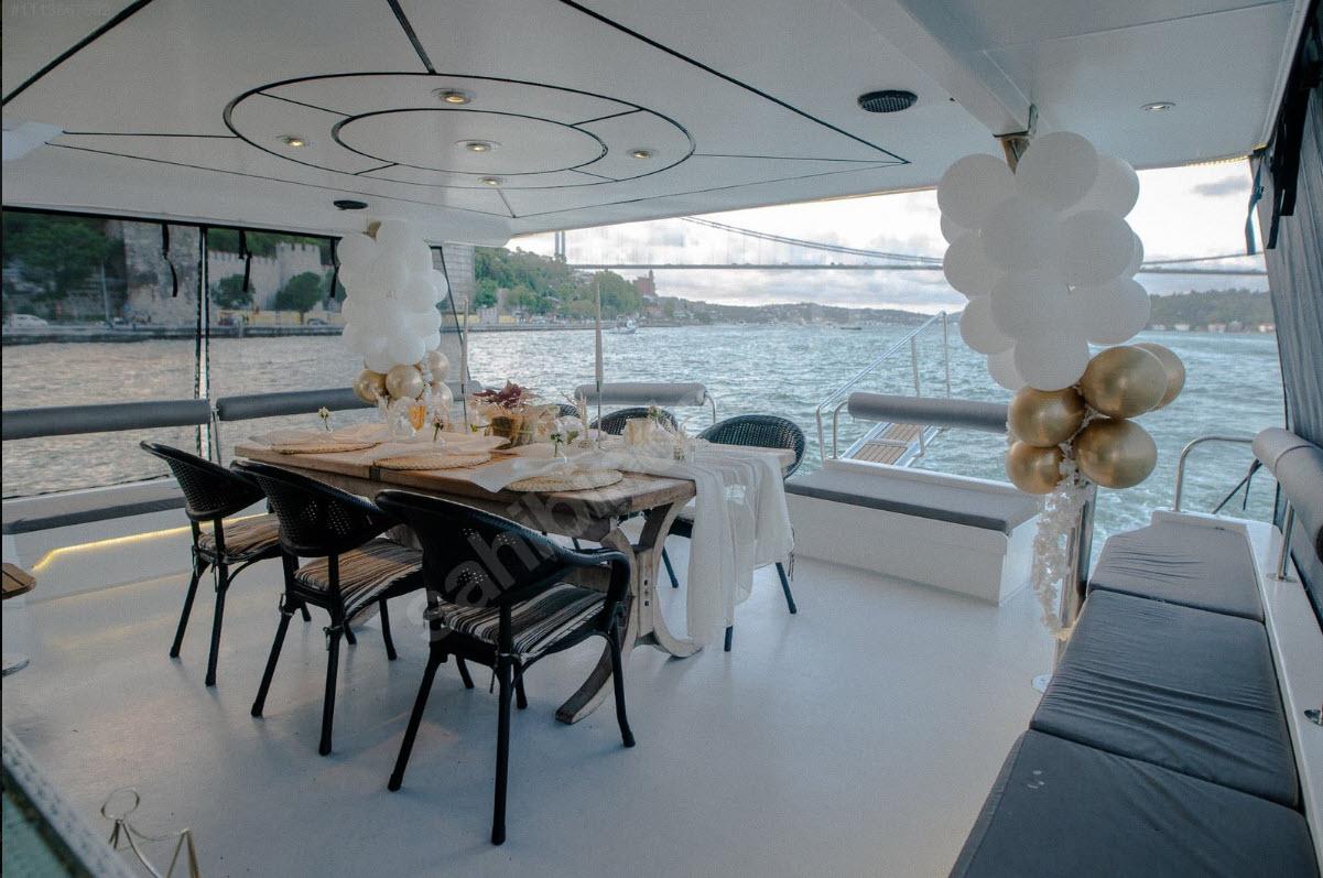 Yacht Gallery