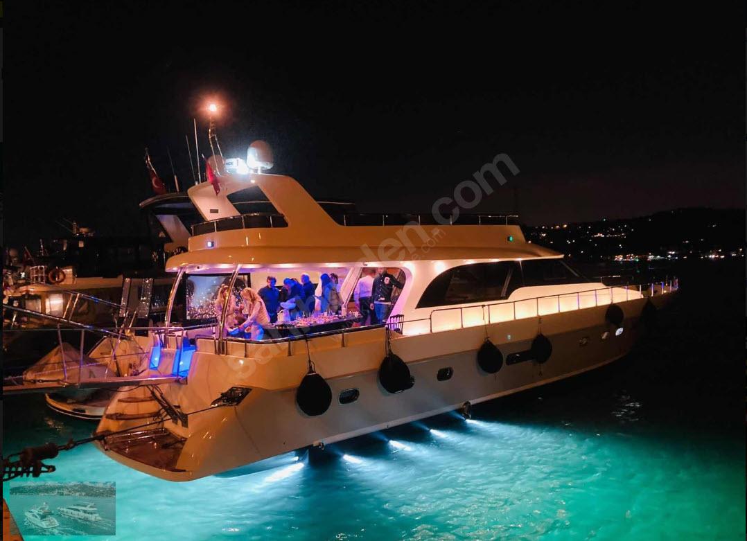 Yacht Gallery