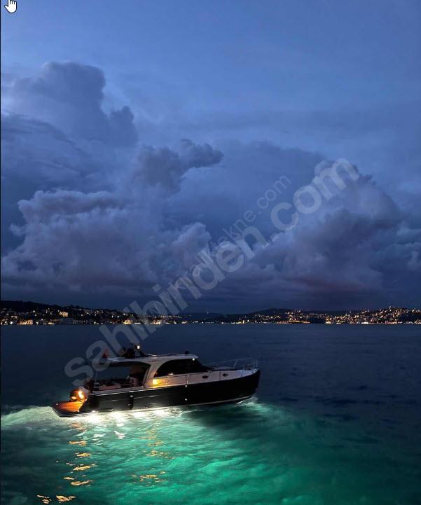 Yacht Gallery