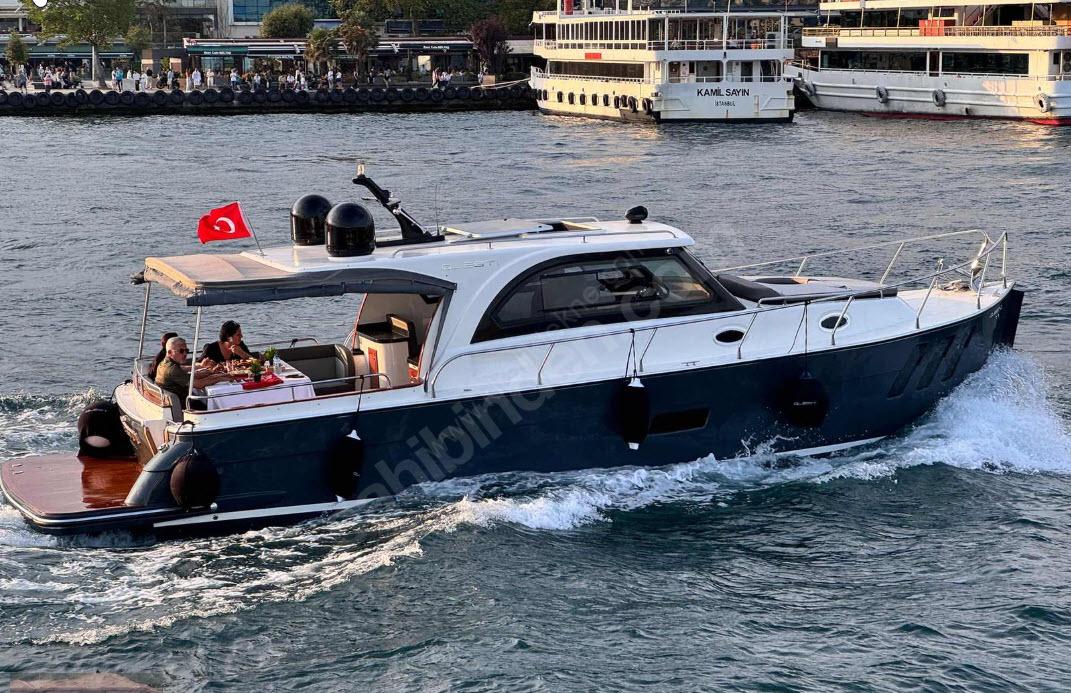Yacht Gallery