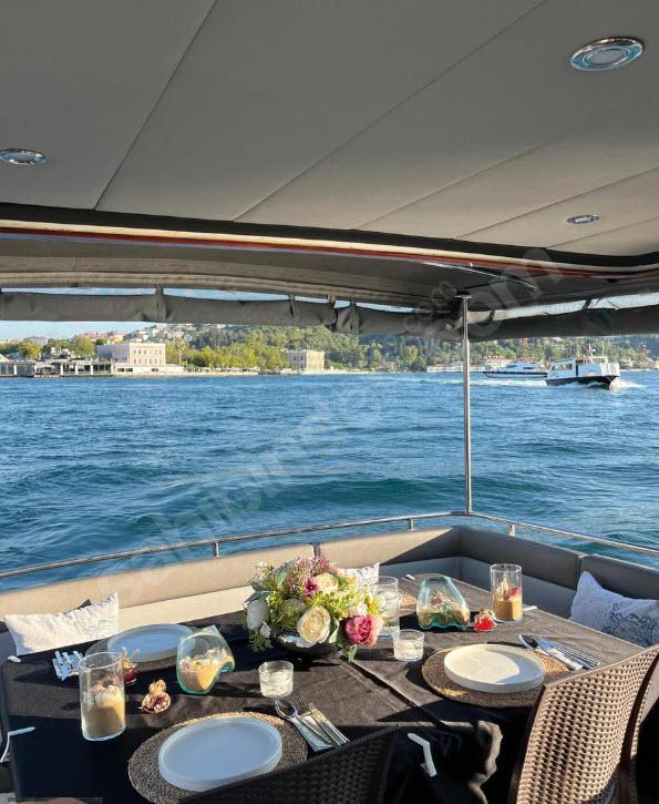 Yacht Gallery