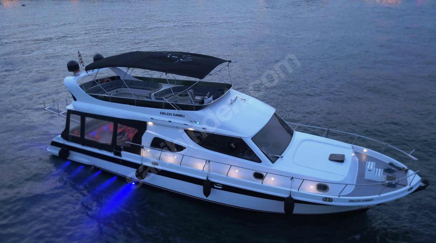 Yacht Gallery