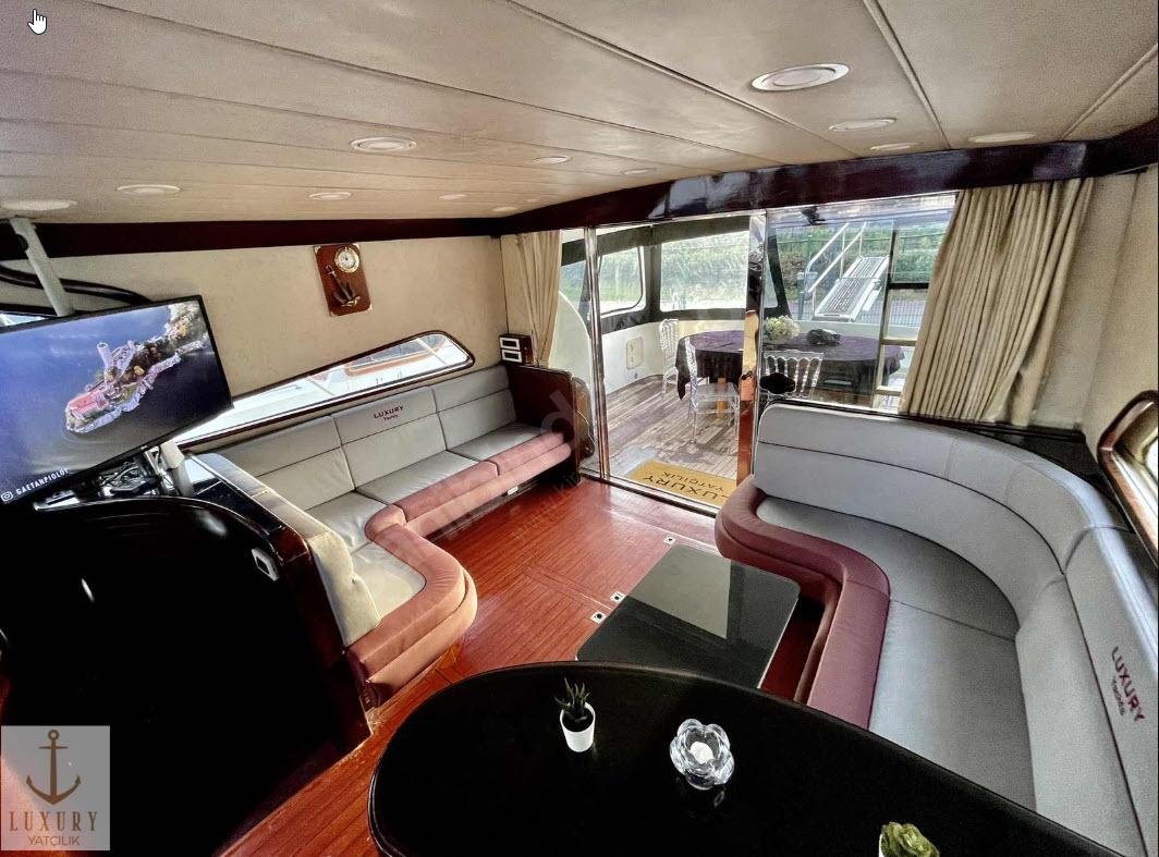 Yacht Gallery