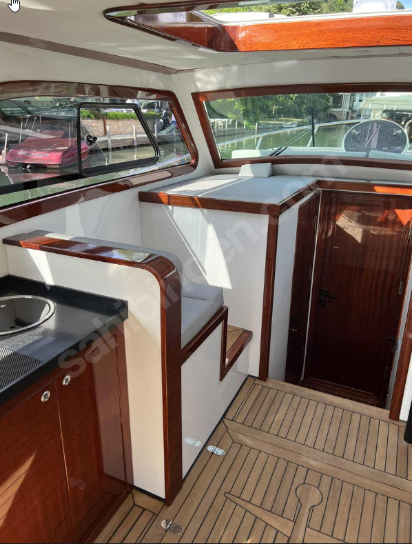 Yacht Gallery