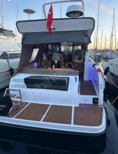 Yacht Thumbnail