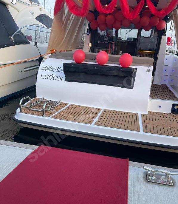 Yacht Gallery