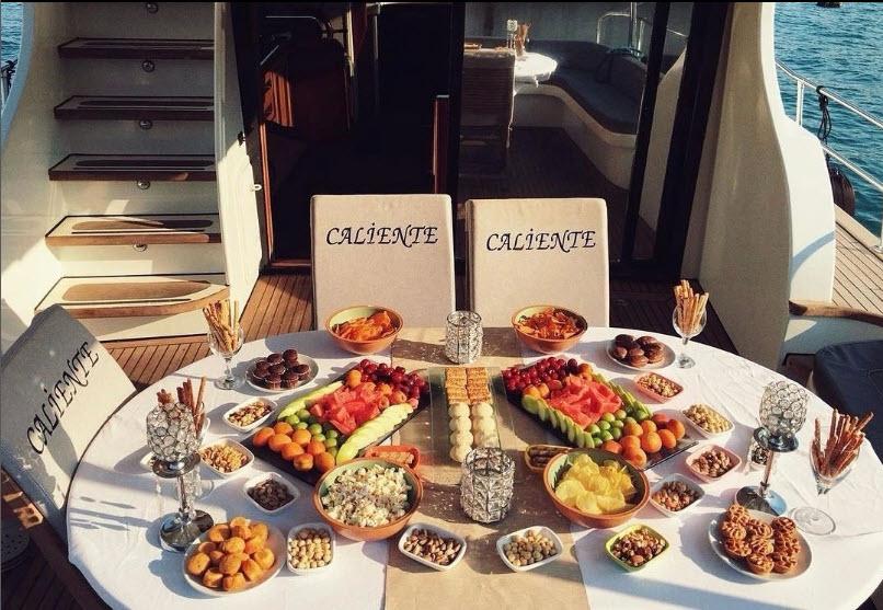 Yacht Gallery
