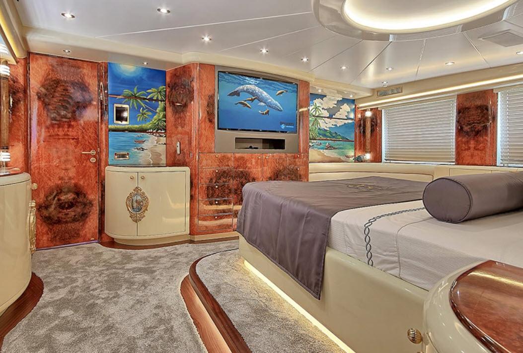 Yacht Gallery