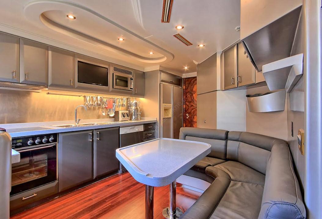 Yacht Gallery