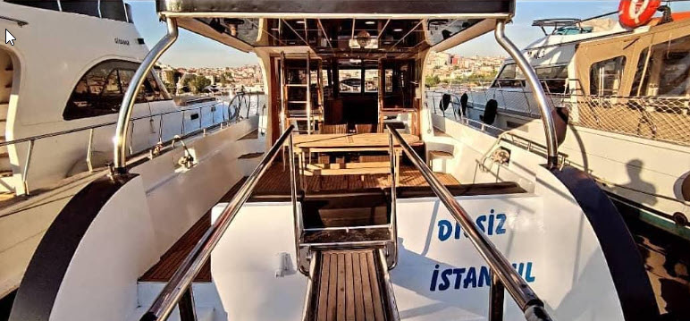 Yacht Gallery