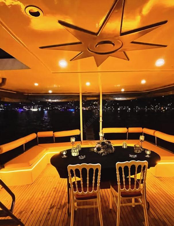 Yacht Gallery