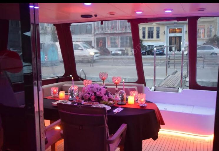 Yacht Gallery