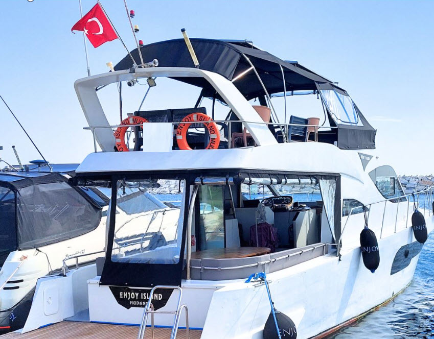 Yacht Gallery