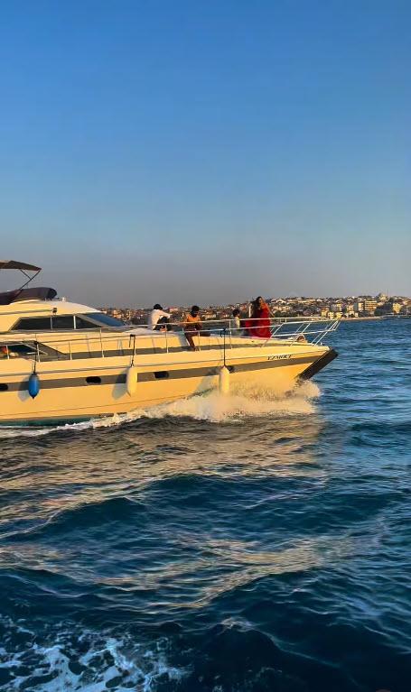 Yacht Gallery