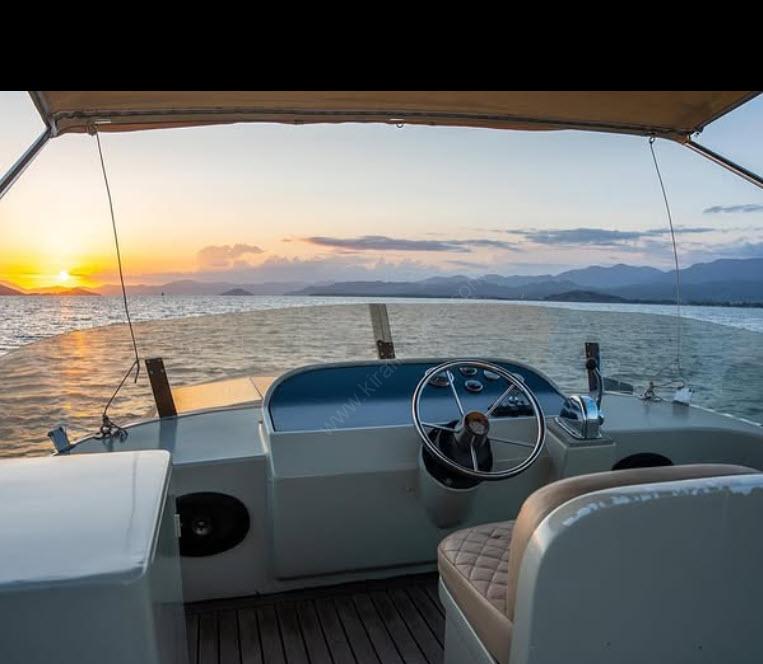 Yacht Gallery