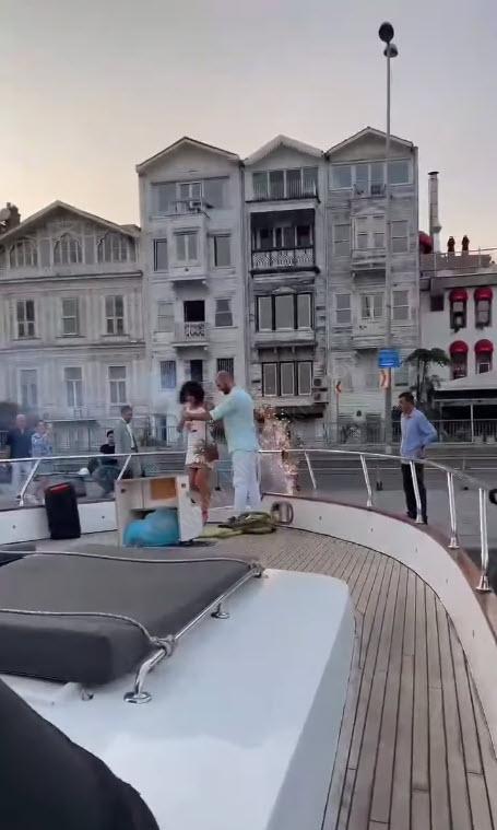 Yacht Gallery